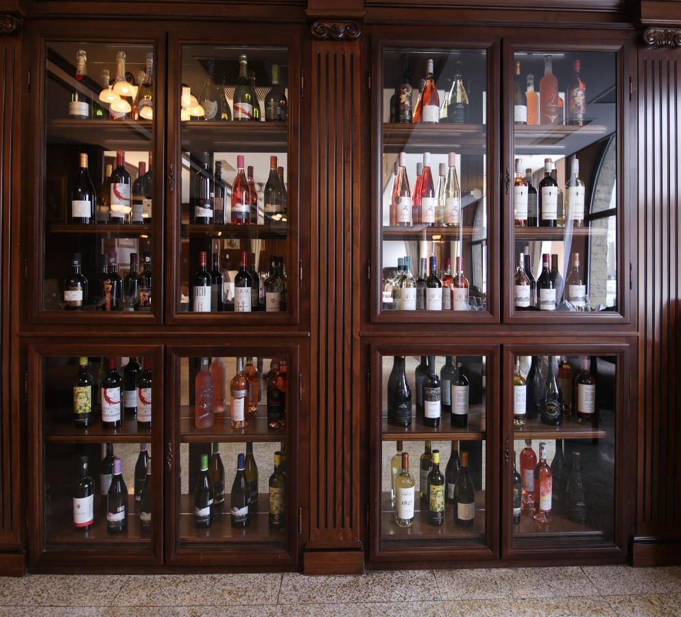 Hotel Carmen Предеал Екстериор снимка