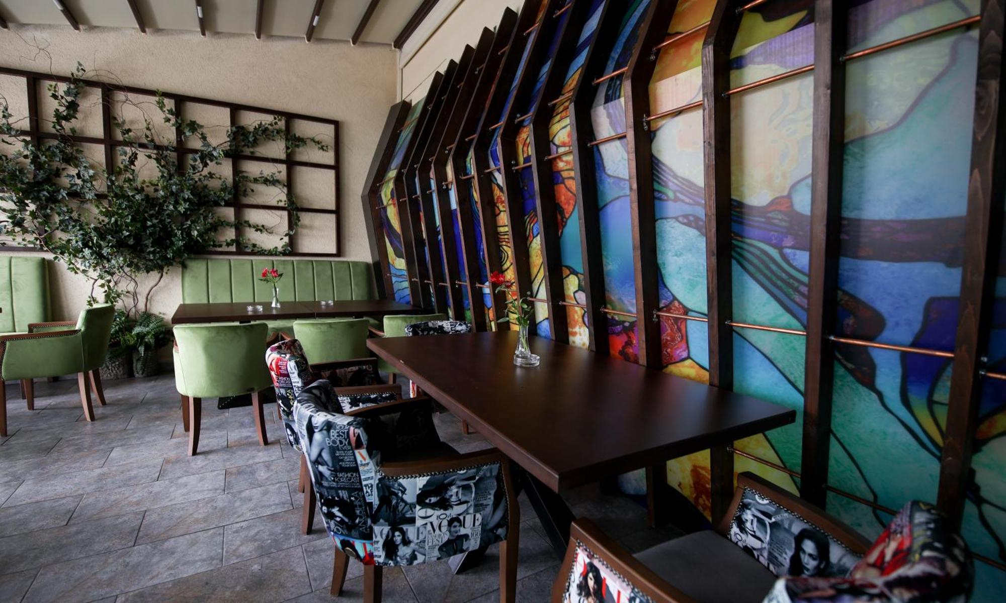 Hotel Carmen Предеал Екстериор снимка